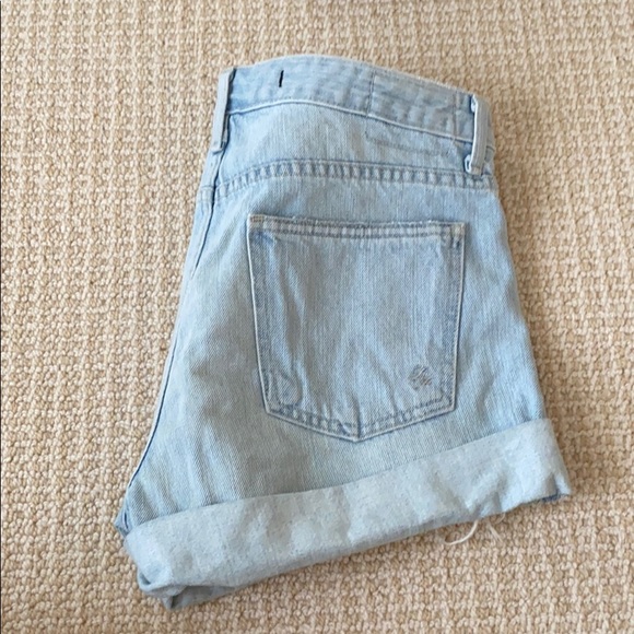 Cuffed shorts - Picture 3 of 3